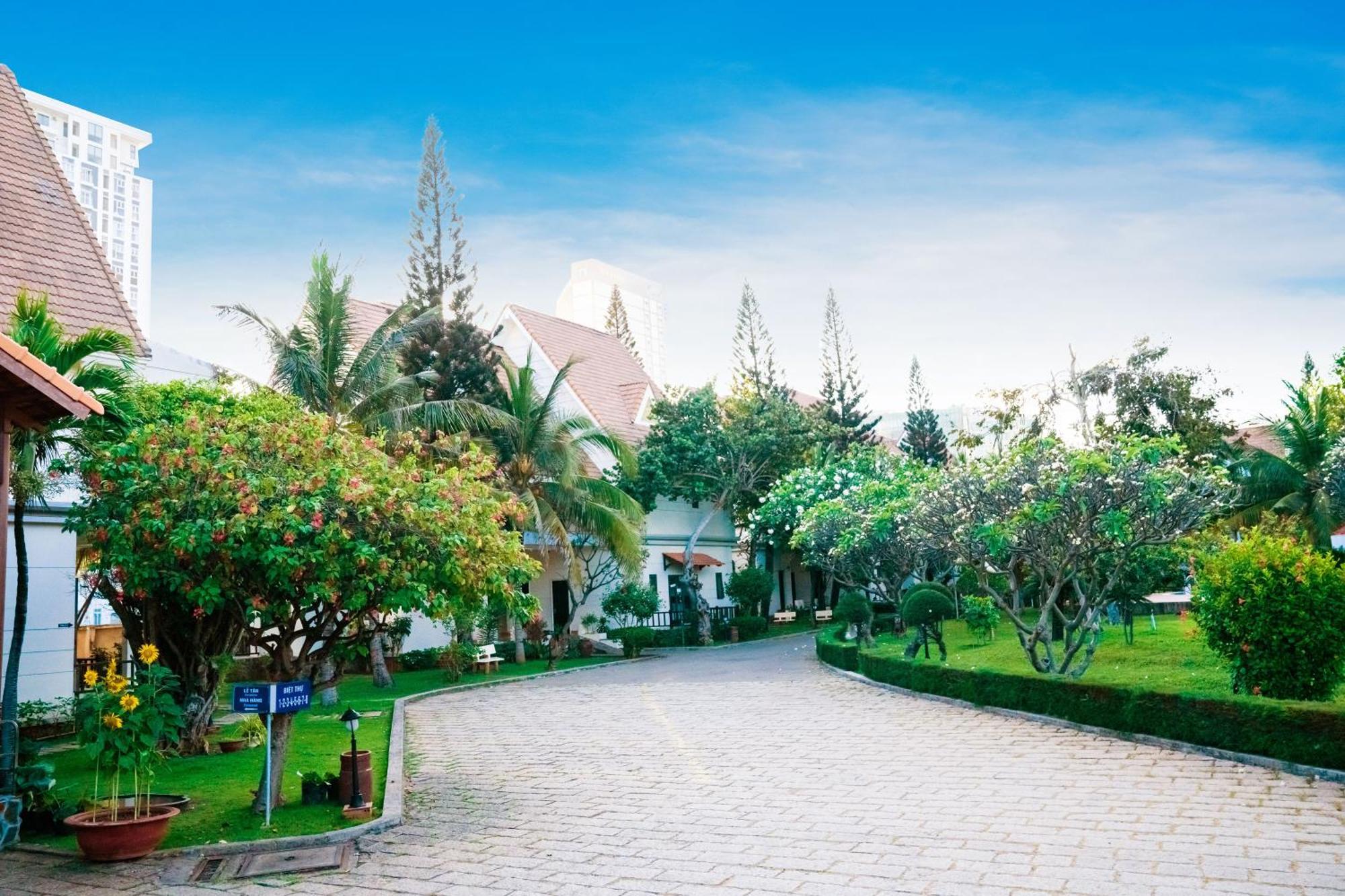 Lotus Vung Tau Resort & Spa Exterior photo